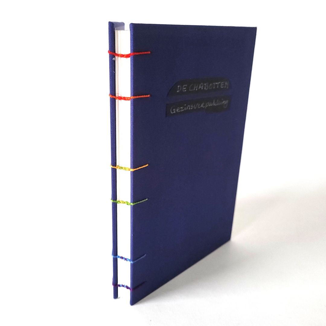 Indigo versie met koptische binding